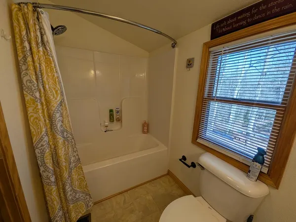 $384,900 | 183 Ray-Mar Acres Drive, Murphy, NC 28906