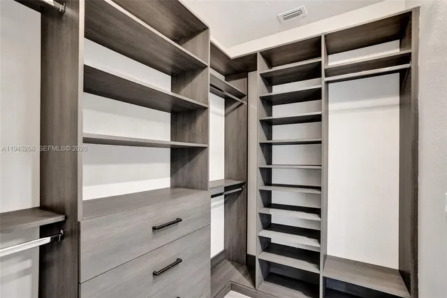 $1,300,000 | 10795 Oceano Way, Parkland, FL 33076