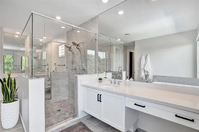 $1,300,000 | 10795 Oceano Way, Parkland, FL 33076