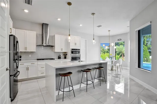 $1,300,000 | 10795 Oceano Way, Parkland, FL 33076