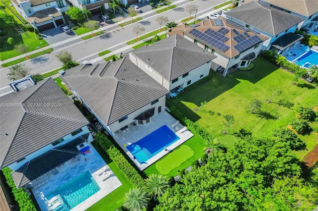 $1,300,000 | 10795 Oceano Way, Parkland, FL 33076