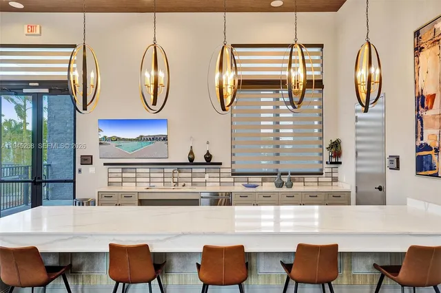 $1,300,000 | 10795 Oceano Way, Parkland, FL 33076