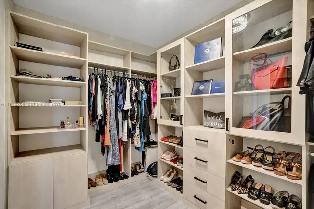 $1,300,000 | 10795 Oceano Way, Parkland, FL 33076