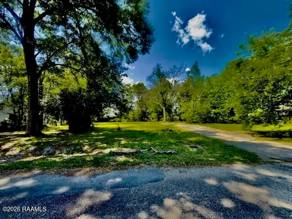 $10,000 | 812 South Lamar Street, Abbeville, LA 70510