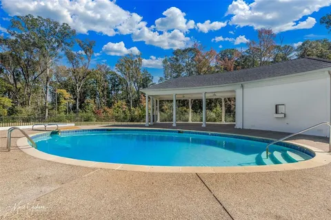 $1,100,000 | 10405 Ellerbe Road, Shreveport, LA 71106