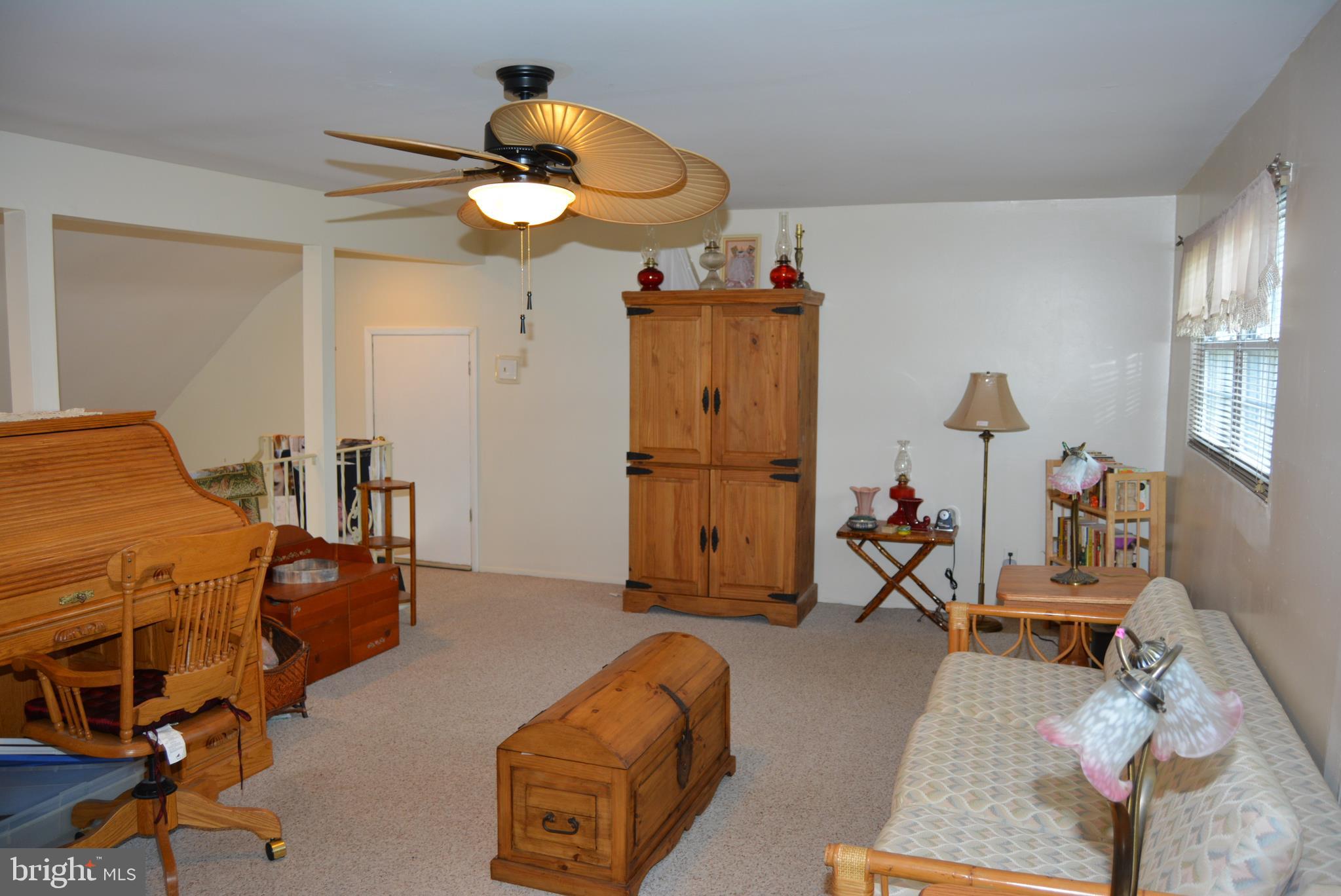 52 Linden Road Burlington, NJ 08016 - Photo 23 of 32 Loft