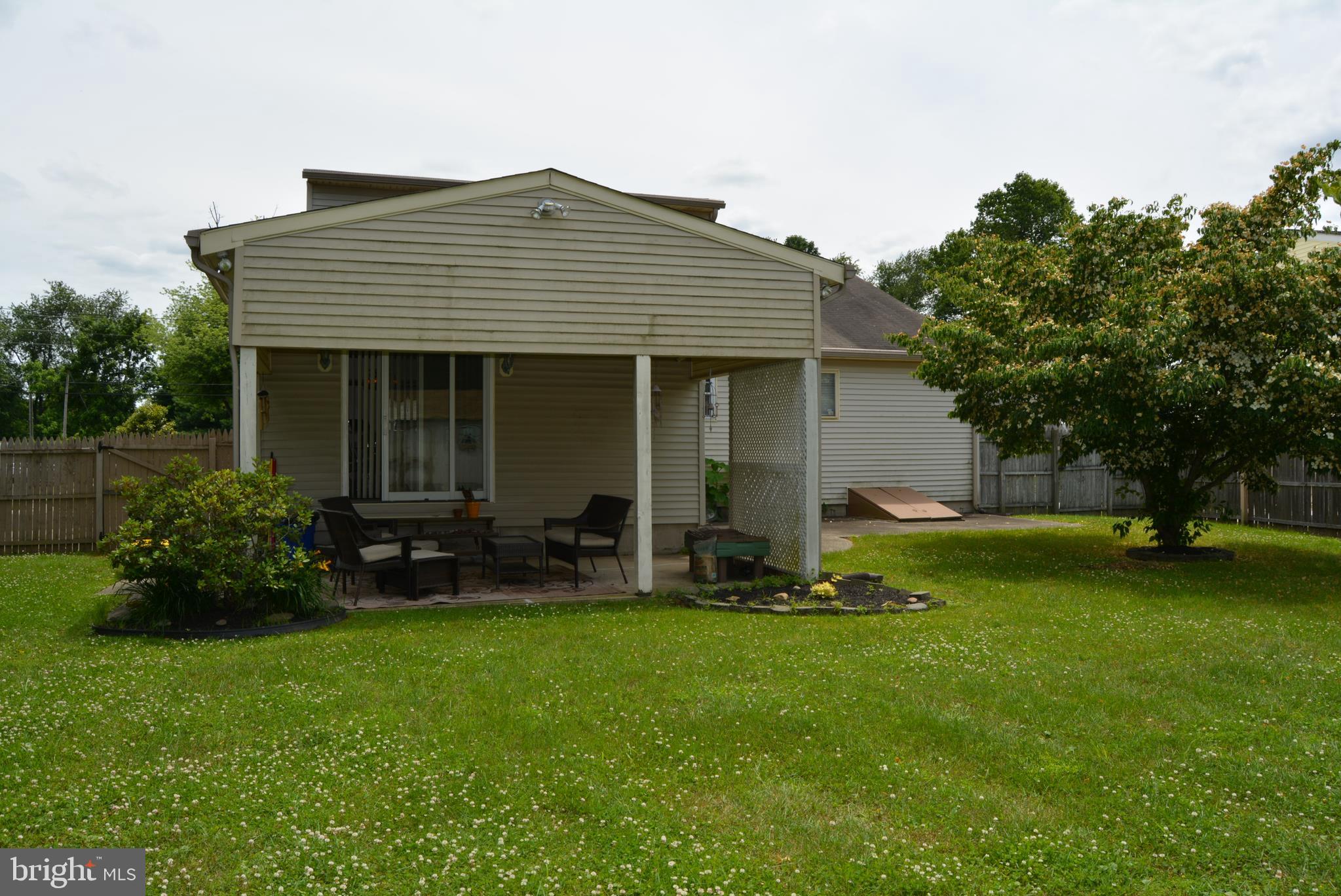 52 Linden Road Burlington, NJ 08016 - Photo 24 of 32 Back Yardl Yard