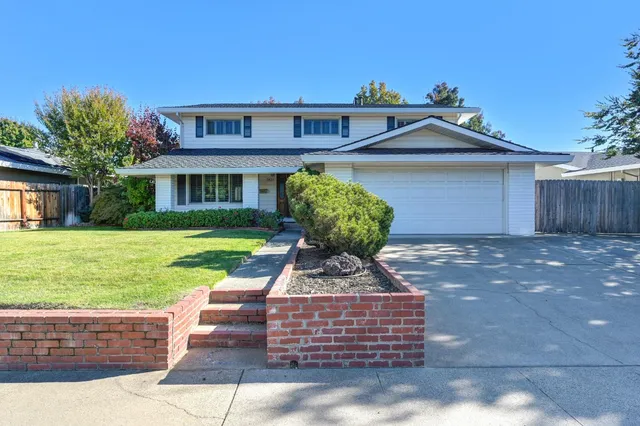 $899,000 | 5031 Jennings Way, Sacramento, CA 95819