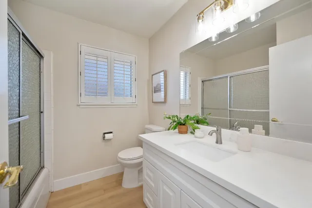 $899,000 | 5031 Jennings Way, Sacramento, CA 95819