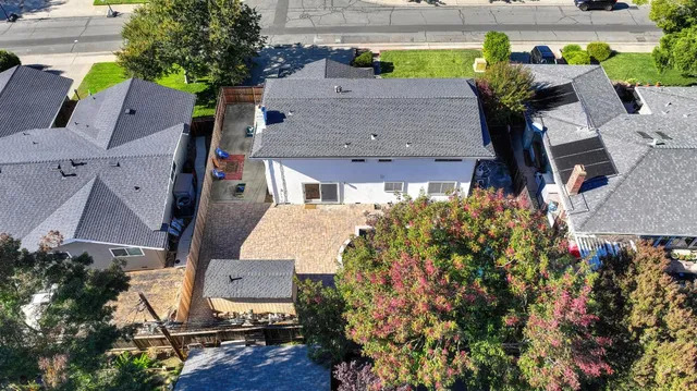 $899,000 | 5031 Jennings Way, Sacramento, CA 95819