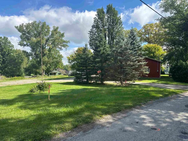 $140,000 | 8628 East Koher Road South, Syracuse, IN 46567