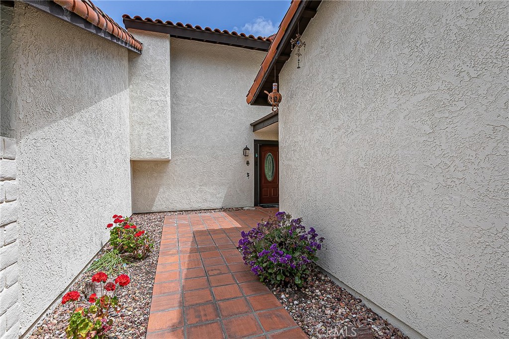 66 Stanford Circle Lompoc, CA 93436 - Photo 2 of 29