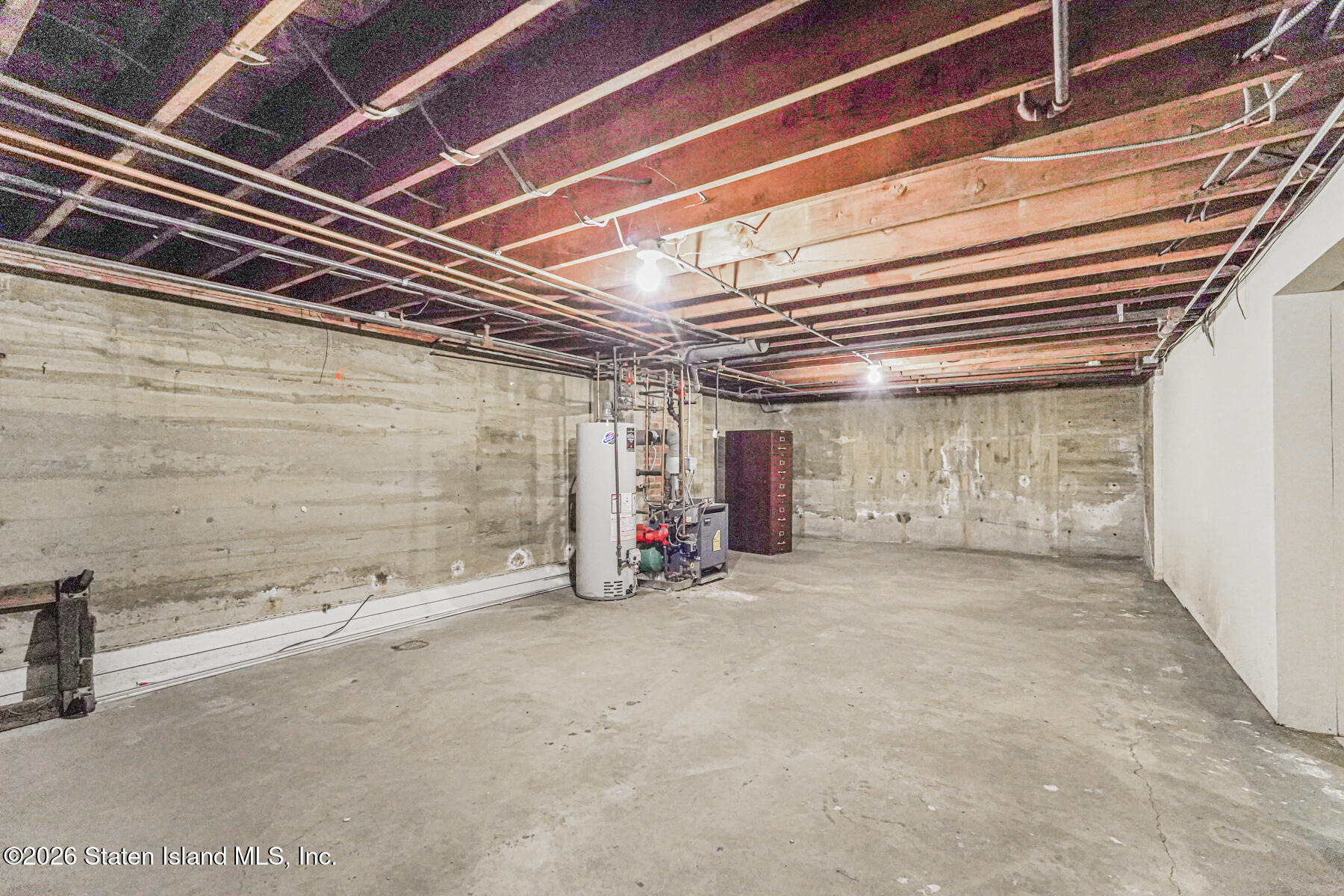 35 Rice Avenue Staten Island, NY 10301 - Photo 20 of 33 a view of an empty room