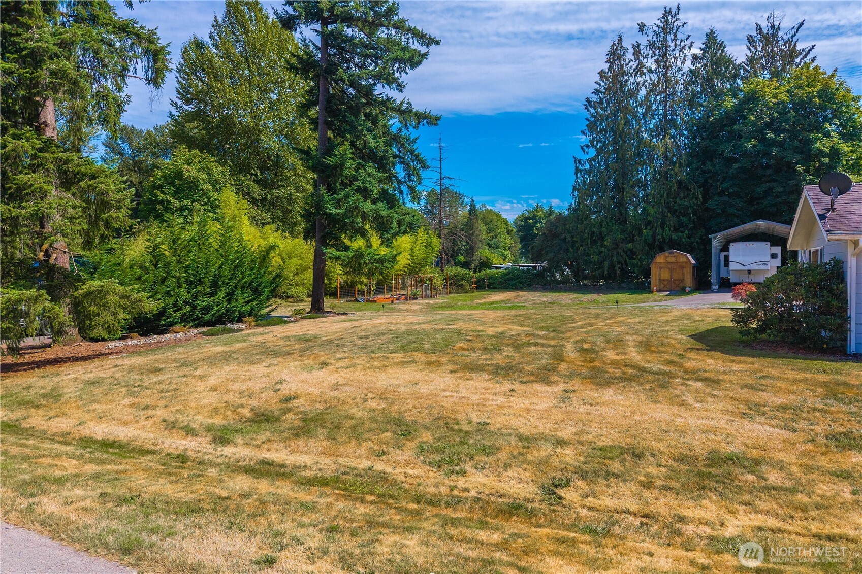 18201 Renton-Maple Valley Road Maple Valley, WA 98038 - Photo 32 of 37 Gallery Image 32