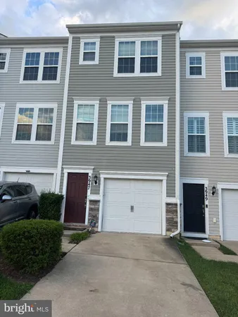 $3,000 | 3947 Madden Way, Dumfries, VA 22026