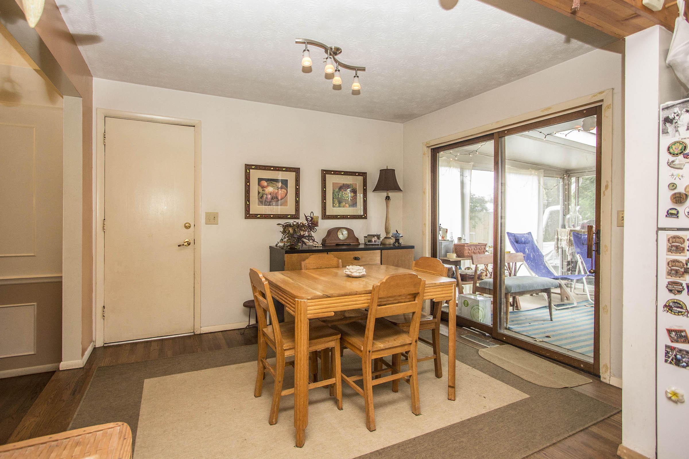 2410 Merbrook Road Columbus, OH 43235 - Photo 18 of 45 Gallery Image 18