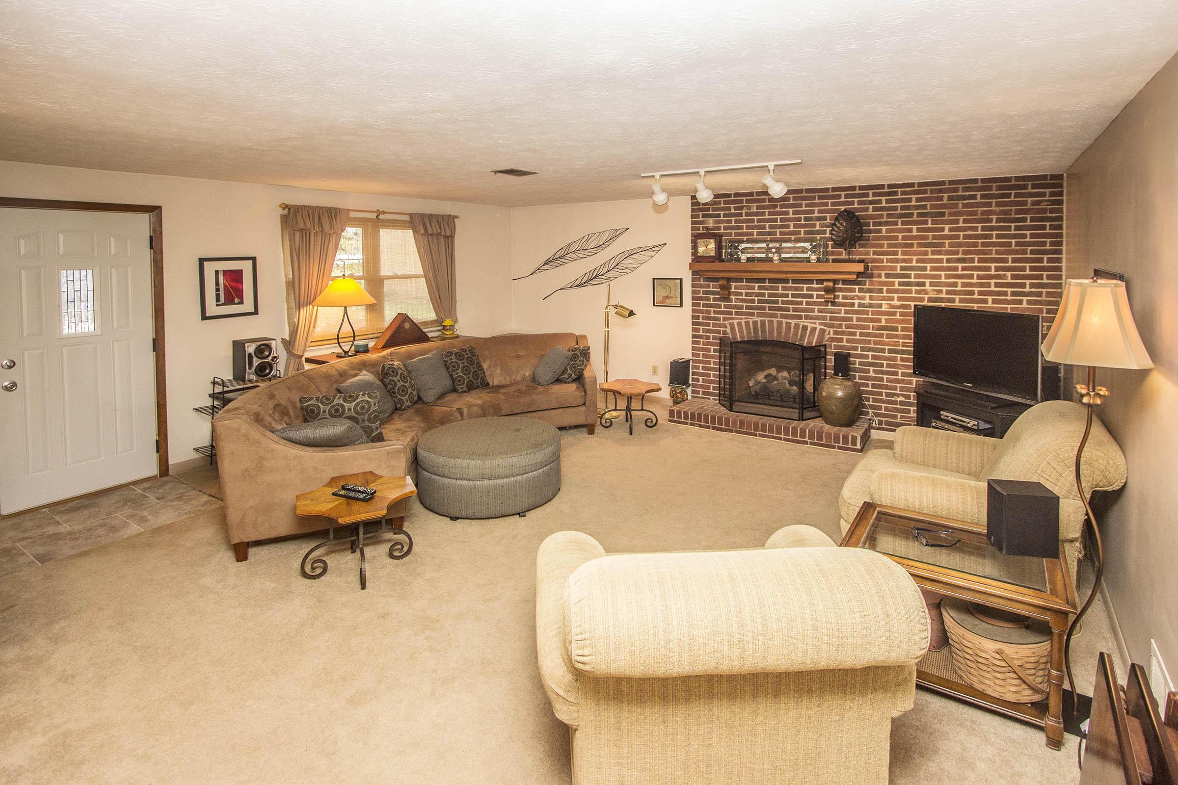 2410 Merbrook Road Columbus, OH 43235 - Photo 25 of 45 Gallery Image 25