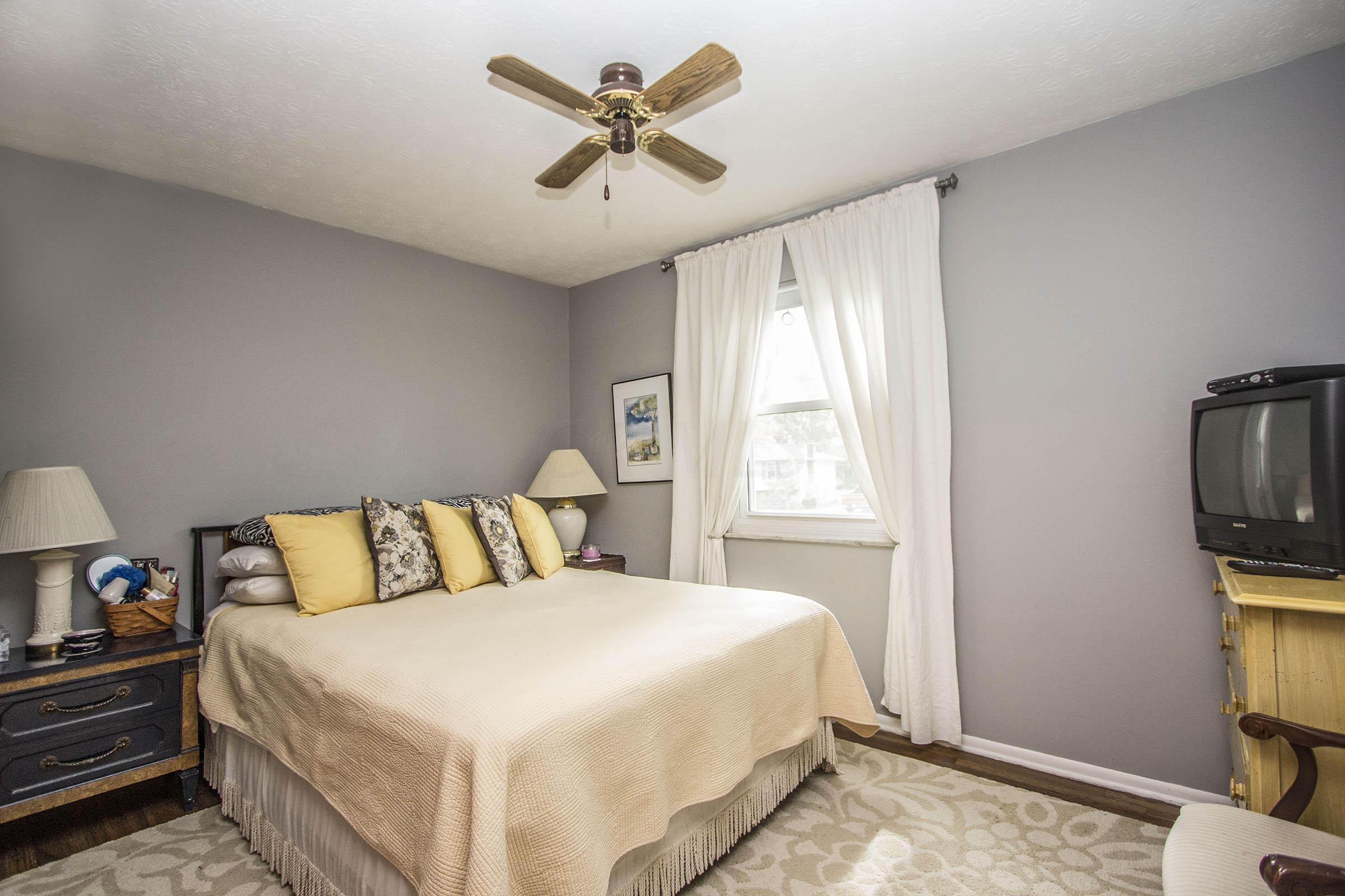 2410 Merbrook Road Columbus, OH 43235 - Photo 32 of 45 Gallery Image 32