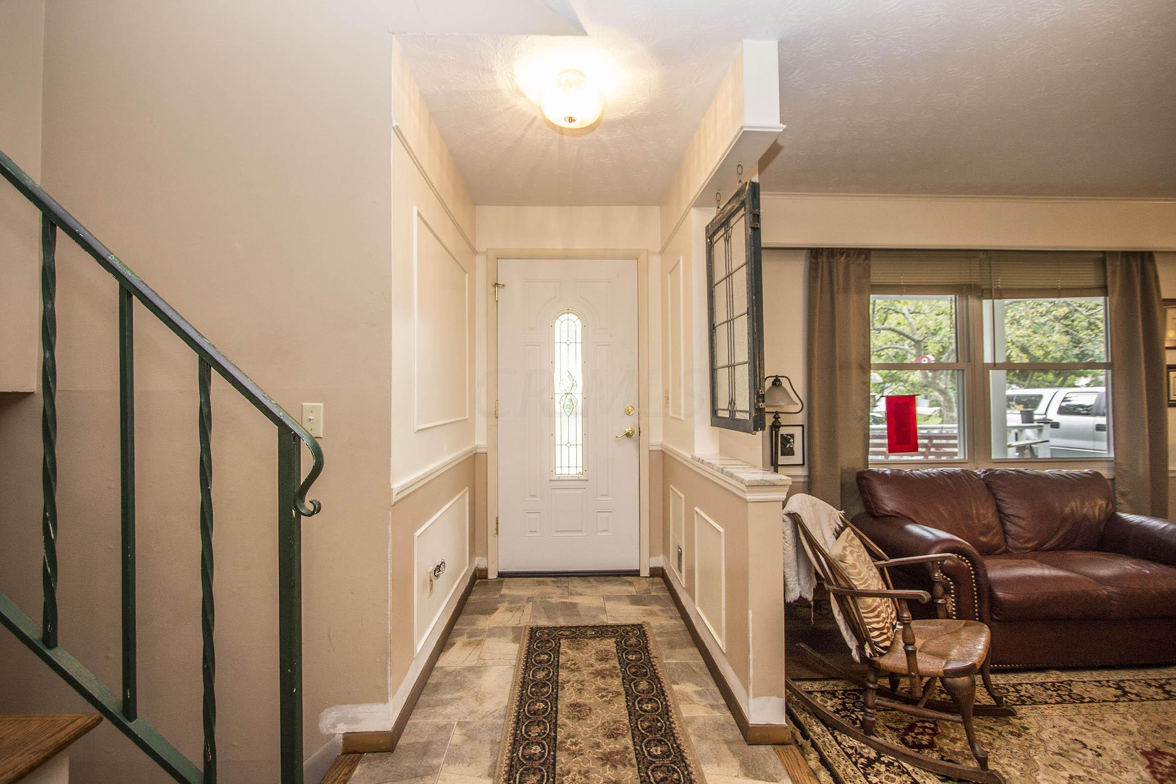 2410 Merbrook Road Columbus, OH 43235 - Photo 9 of 45 Gallery Image 9