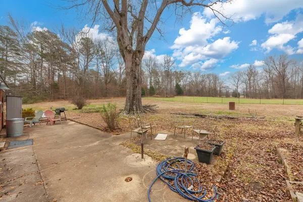 $170,000 | 9000 Teague Road, Medon, TN 38356