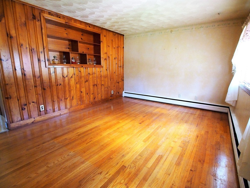 26 Worcester Road Townsend, MA 01469 - Photo 7 of 25 Gallery Image 7
