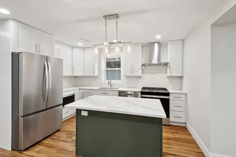$550,000 | 3737 North Cumberland Avenue, Chicago, IL 60634