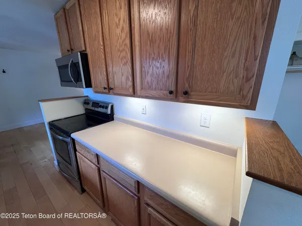 $577,000 | 1177 Meadowlark Lane, Unit 127, Jackson, WY 83001