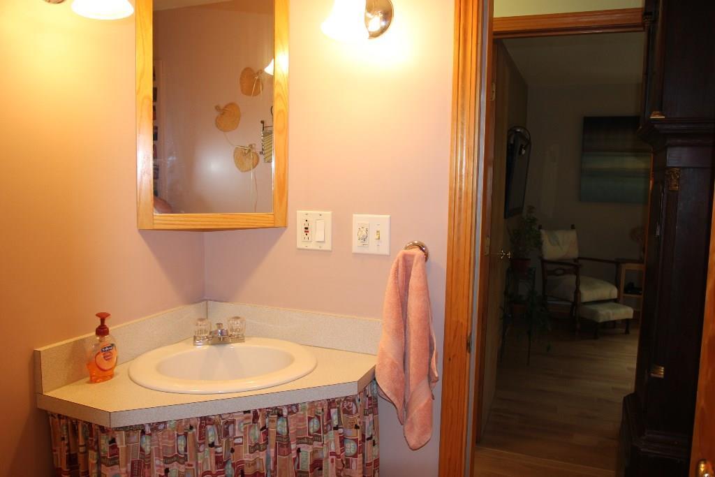 93 North Hill Road Buckfield, ME 04220 - Photo 19 of 35 Photo