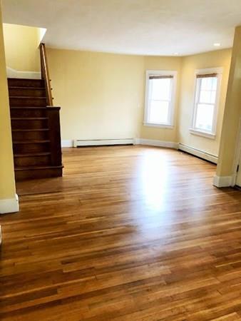 69 Rimmon Avenue Springfield, MA 01107 - Photo 6 of 23