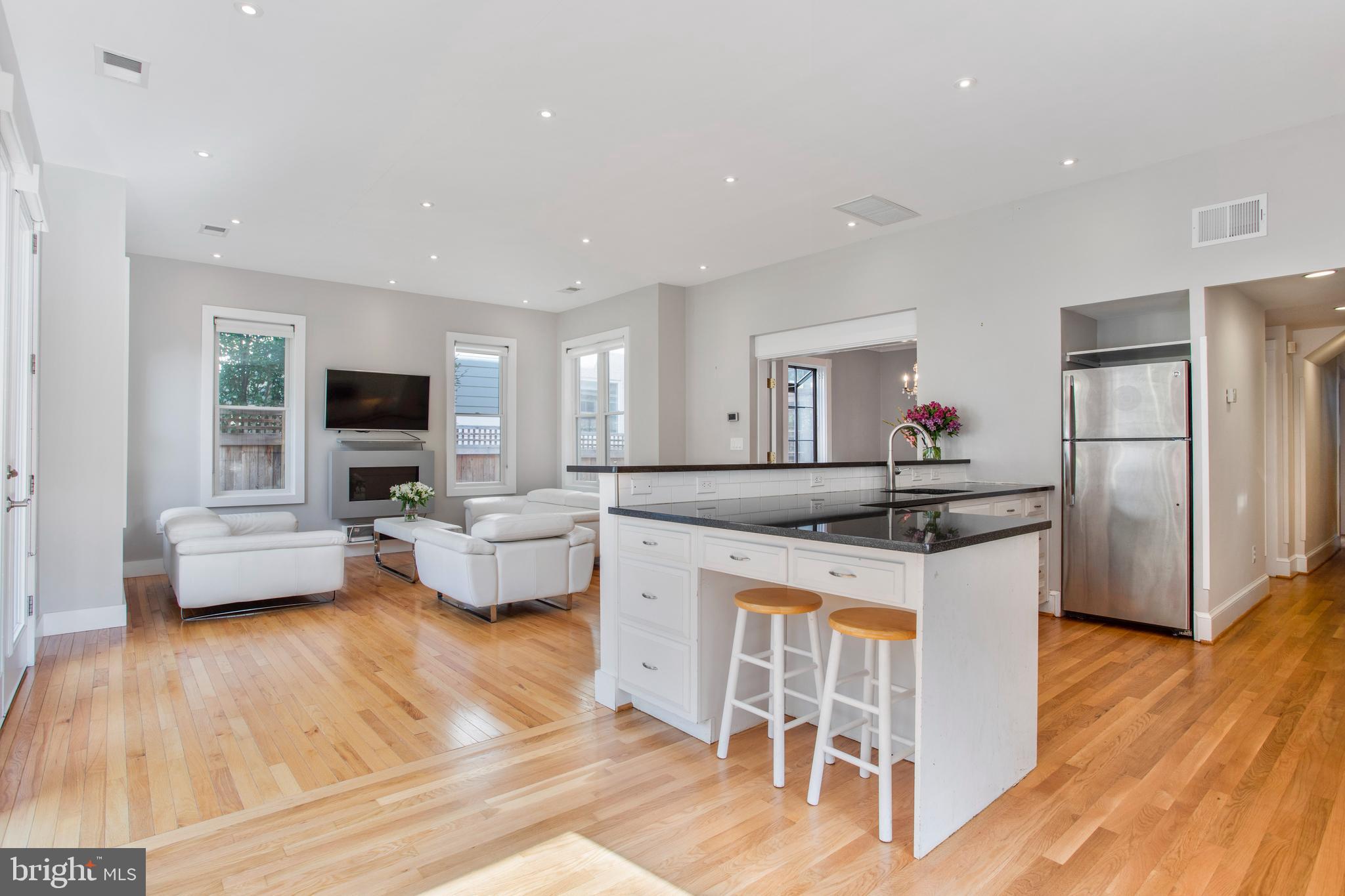 3339 Military Road Northwest Washington, DC 20015 - Photo 12 of 69