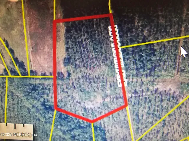 a view of outdoor space