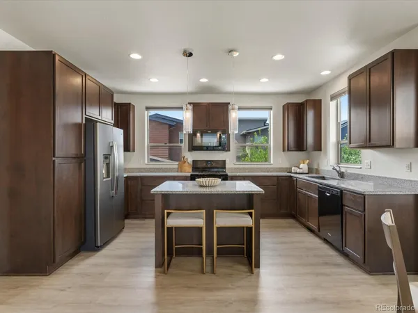 $530,000 | 8853 East 55th Avenue, Denver, CO 80238