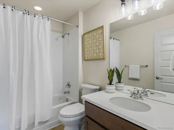 $530,000 | 8853 East 55th Avenue, Denver, CO 80238