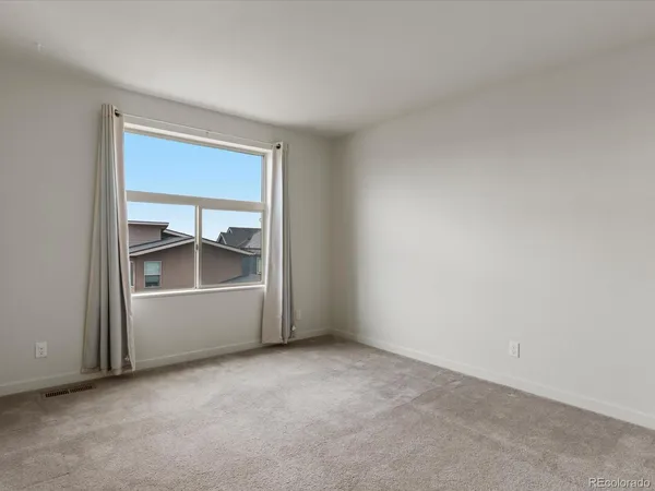 $530,000 | 8853 East 55th Avenue, Denver, CO 80238