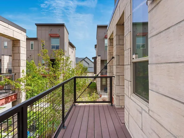 $530,000 | 8853 East 55th Avenue, Denver, CO 80238