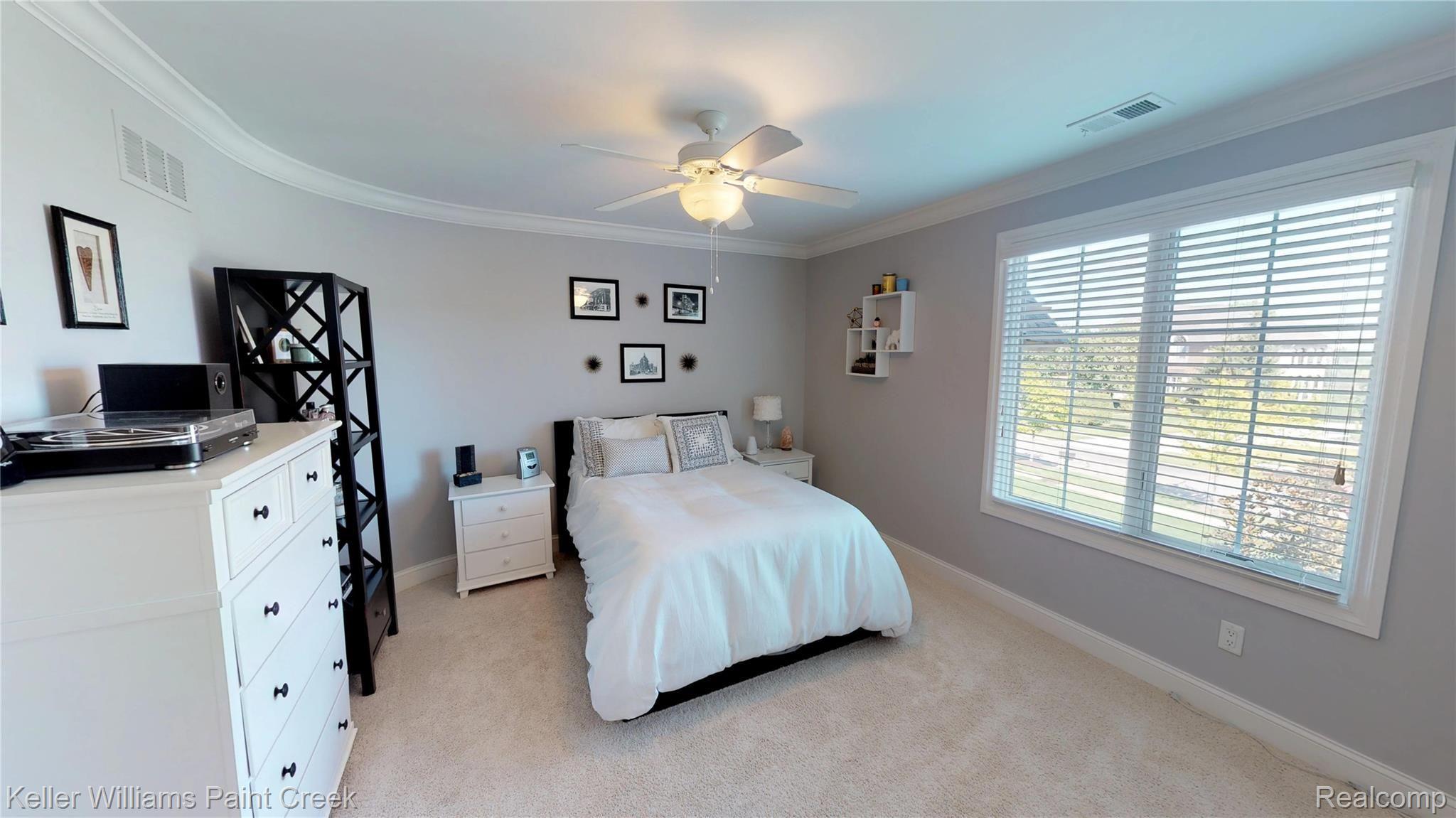 2777 South Addison Circle Rochester, MI 48306 - Photo 68 of 85 Guest bedroom with full Bath.