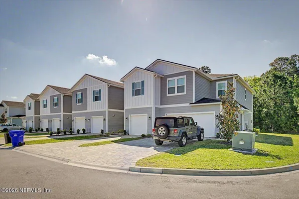 $2,000 | 61 Mellowood Lane, St. Augustine, FL 32092
