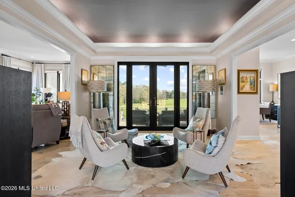 $630,000 | 9 Glen Eagles Drive, Jackson, MS 39211