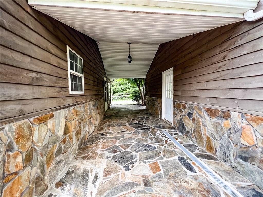 289 Old Morganton Road Marion, NC 28752 - Photo 11 of 46 Gallery Image 11