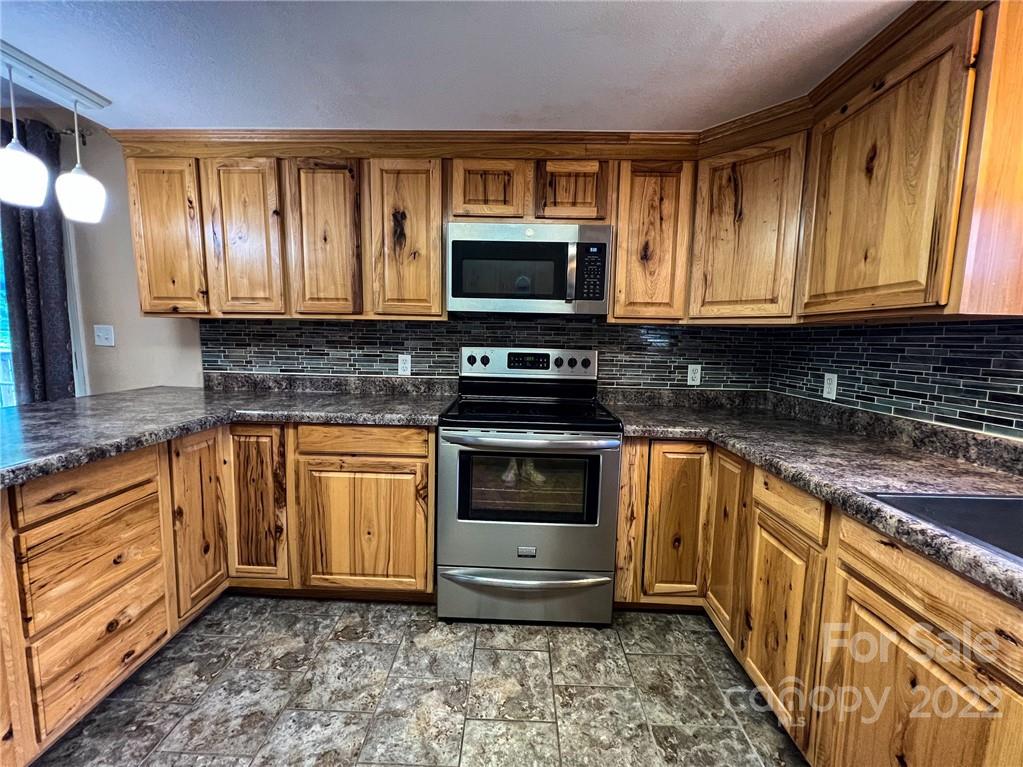 289 Old Morganton Road Marion, NC 28752 - Photo 22 of 46 Gallery Image 22
