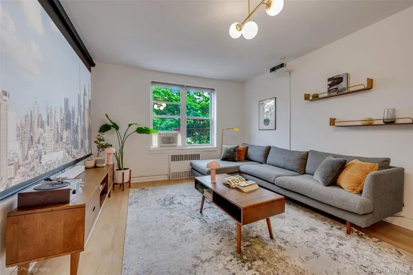 $399,000 | 39-30 52nd Street, Unit 2G | Woodside