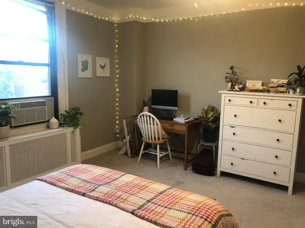 $3,500 | 2031 Locust Street, Unit 401, Philadelphia, PA 19103