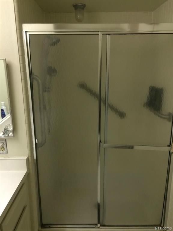 29620 Middlebelt Road, Unit 106 Farmington Hills, MI 48334 - Photo 16 of 32