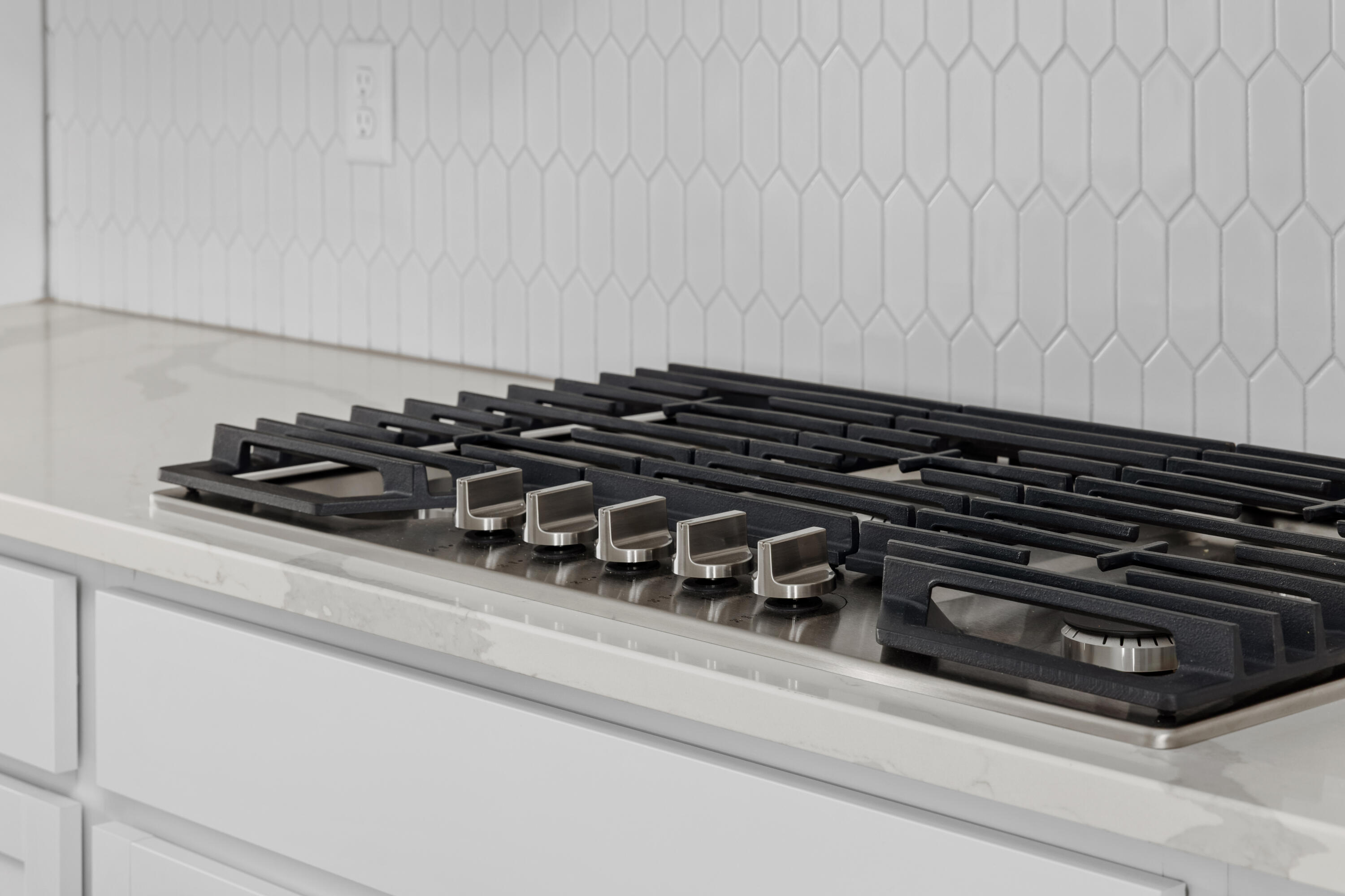 8860 Knolling Loop, Unit 37 Ooltewah, TN 37363 - Photo 7 of 32 IMG_7602