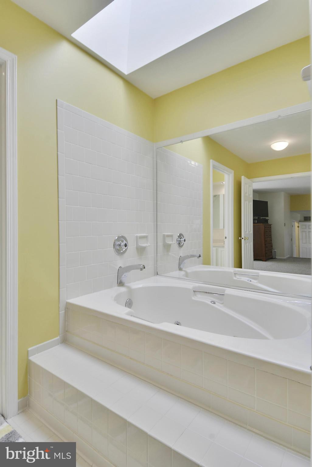 6 Old Sturbridge Road Arnold, MD 21012 - Photo 15 of 27 Soaking Tub and Skylight in Owner's Bath