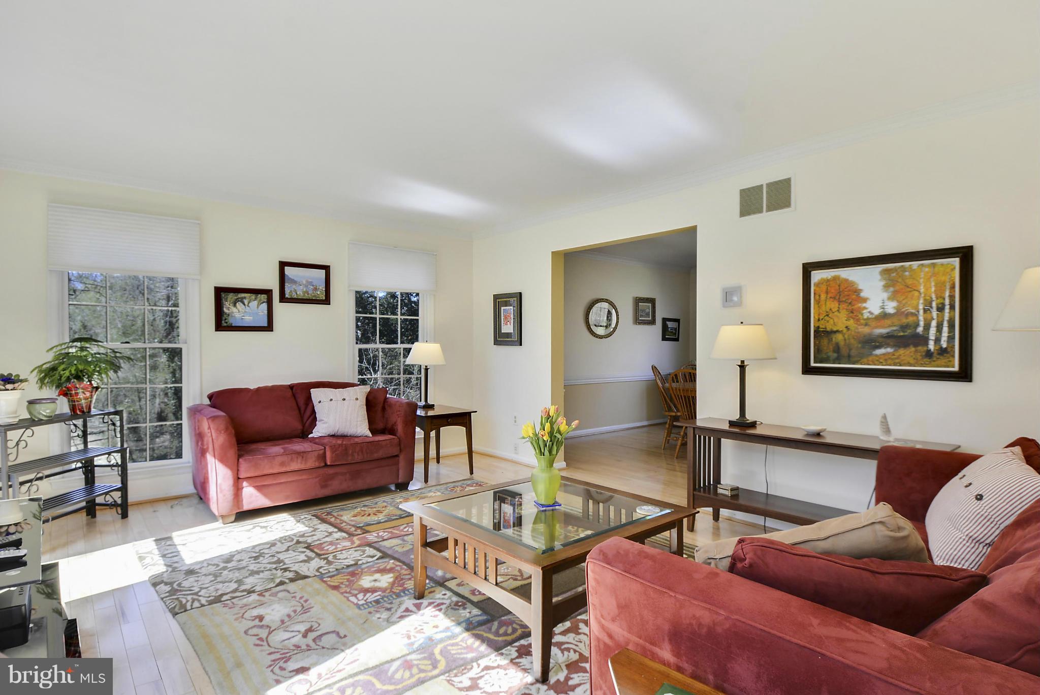 6 Old Sturbridge Road Arnold, MD 21012 - Photo 3 of 27 Light and Bright Living Room with Maple Floor