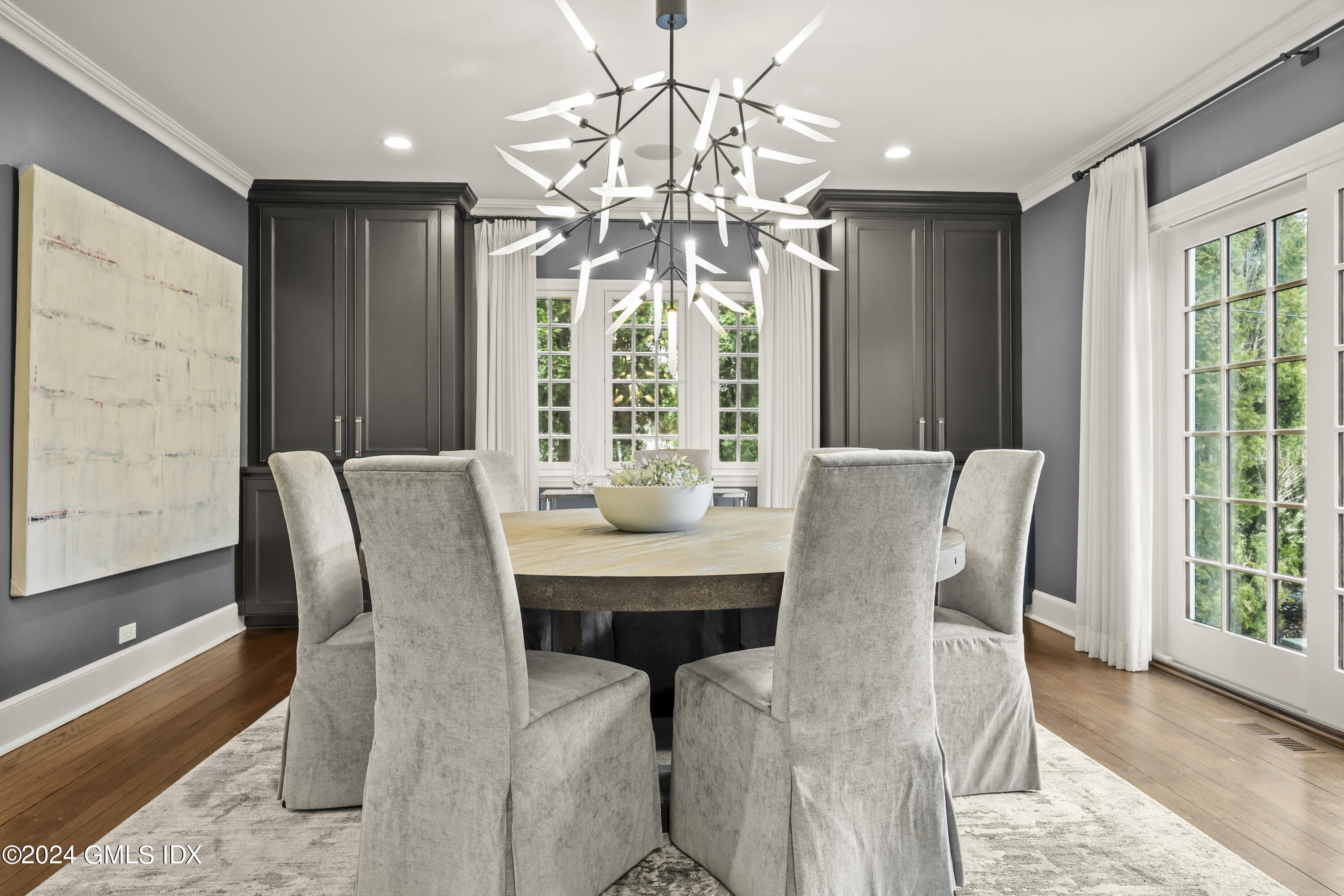 7 Orchard Drive Greenwich, CT 06830 - Photo 17 of 44 Dining Room