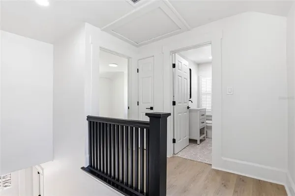 $617,700 | 301 81st Avenue Northeast, St. Petersburg, FL 33702