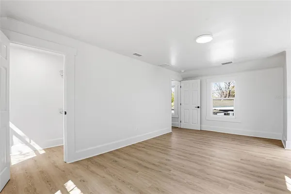 $617,700 | 301 81st Avenue Northeast, St. Petersburg, FL 33702