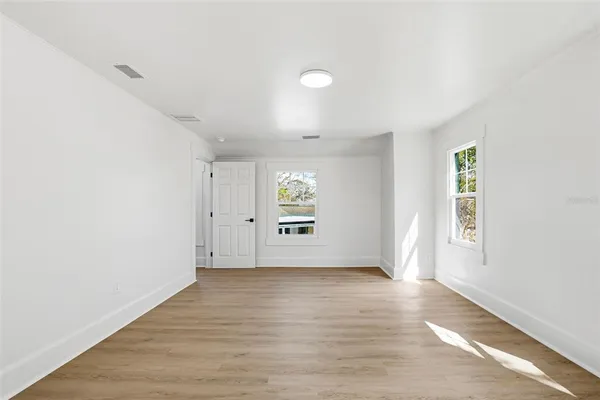 $617,700 | 301 81st Avenue Northeast, St. Petersburg, FL 33702